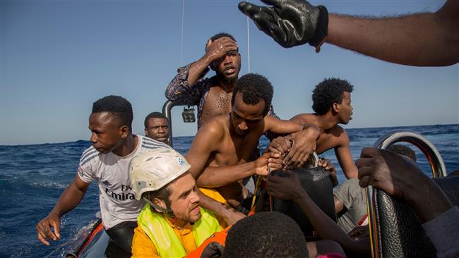 EU countries vow to take in 34,000 refugees