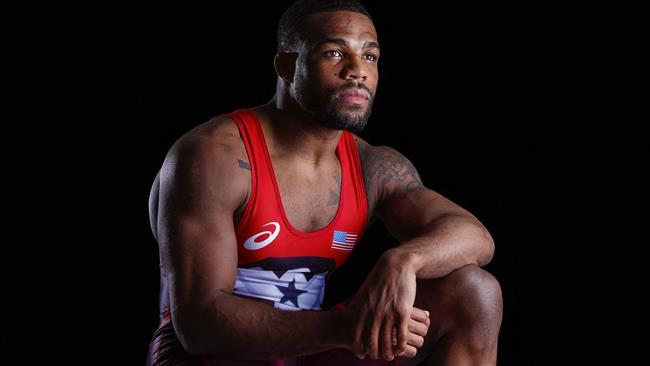 Olympic champion sympathizes with Iran quake victims