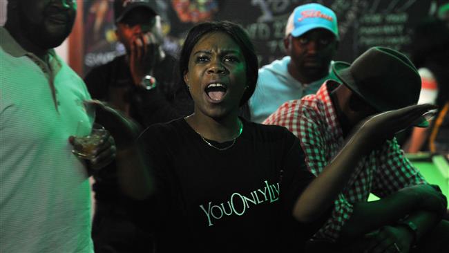 Zimbabweans in shock as Mugabe defies demands to quit
