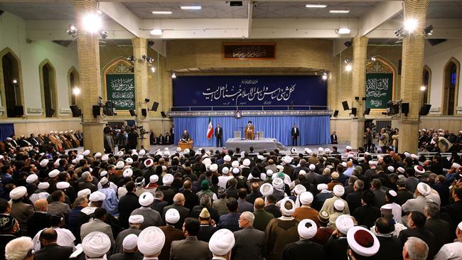 Le Leader appelle à l'unité islamique
