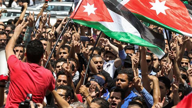Jordan: Israel must try killer before reopening embassy 