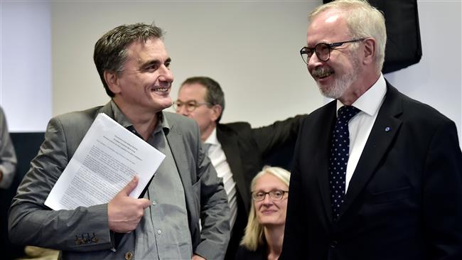 Greece, international lenders agree on loan terms