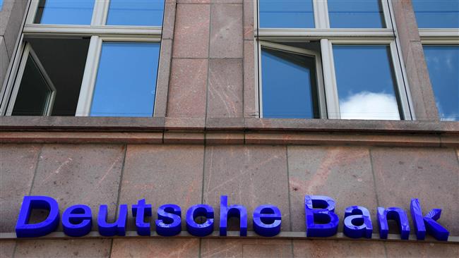 Trump bank records subpoenaed over Russia probe 