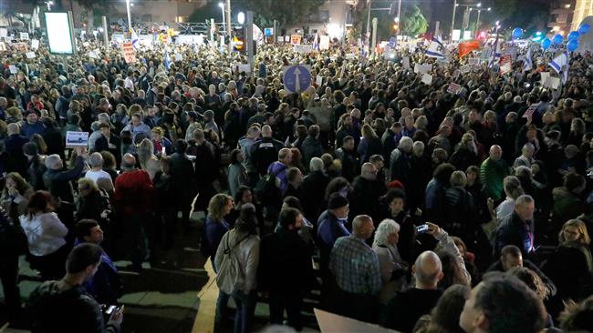 Thousands of Israelis rally in 'March of Shame'