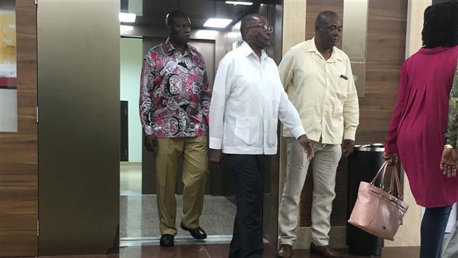 Zimbabwe’s Mugabe visits Singapore hospital for check-up