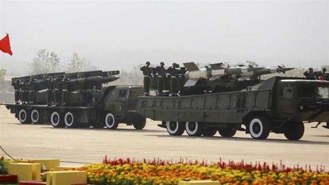 Myanmar, invité à un exercice militaire