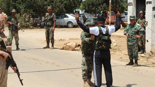 Alep: reddition massive de terroristes