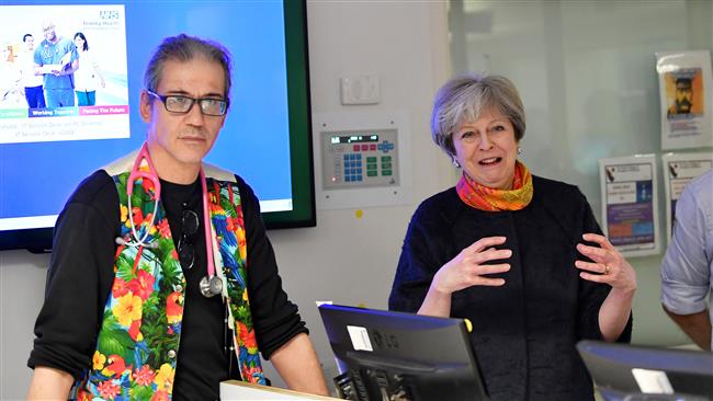 UK PM apologizes to NHS patients over treatment delays