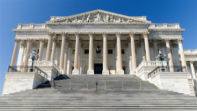 US lawmakers present bill to toughen Iran deal
