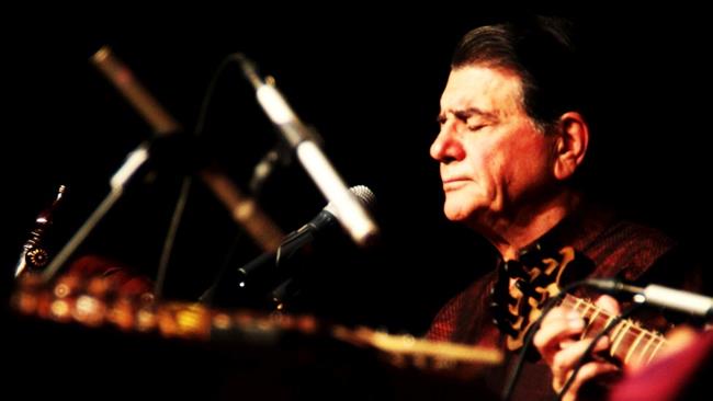 Shajarian voice of generations in Persian singing