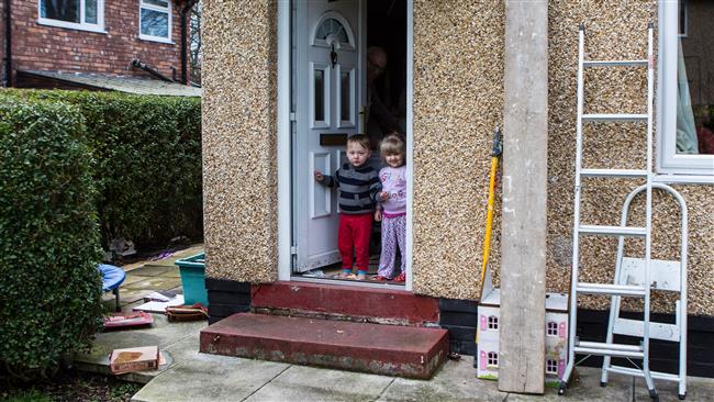 Nearly half of kids in UK live in poverty: Study 