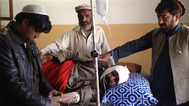 Bombing kills 8 in Shia neighborhood in Pakistan
