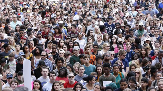 Florida students want tougher gun laws
