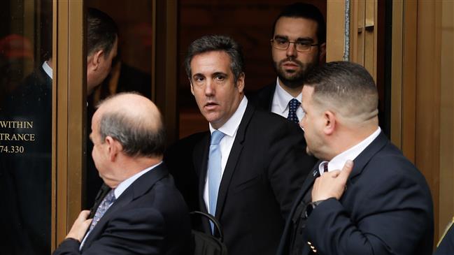Trump denies personal lawyer Cohen will 'flip'