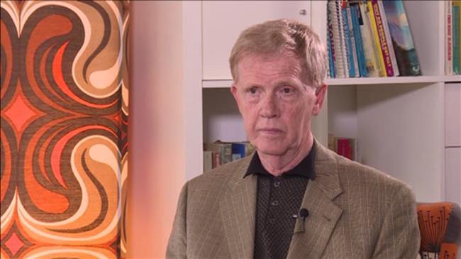 Former UK envoy: Bahrain all but a US, Saudi colony