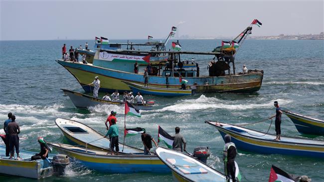 Israel seizes protest boat running Gaza blockade 