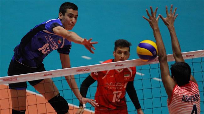 Iran v-ball team thrashes India in straight sets 
