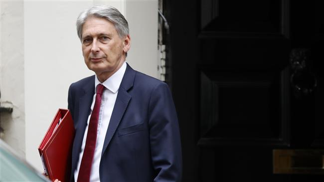 UK govt. squeezed by weak growth, tax revenues