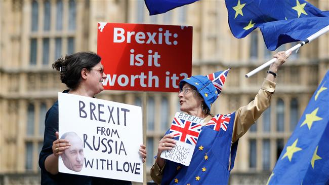 Fix Irish border or face hard Brexit: EU lawmakers warn UK 