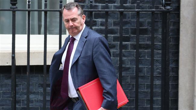Fox says EU is pushing UK to no-deal Brexit