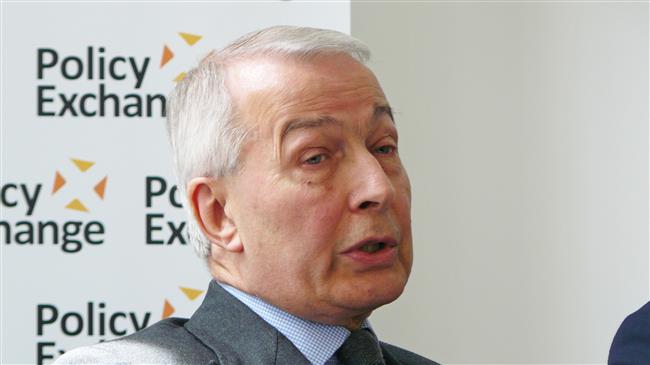 Labour MP gives up whip over anti-Semitism row