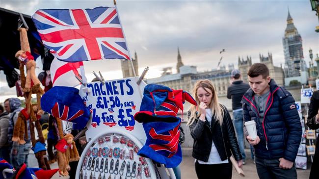 UK public thinks economy not working: Poll