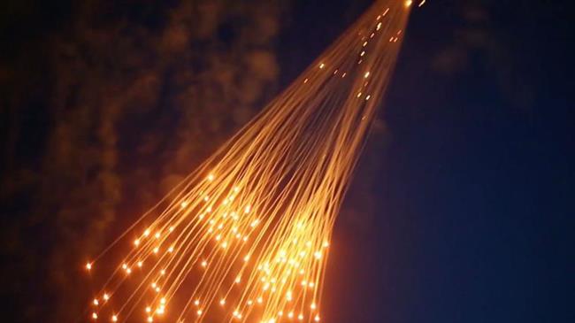 US warplanes drop phosphorous bombs on Syria: Russia