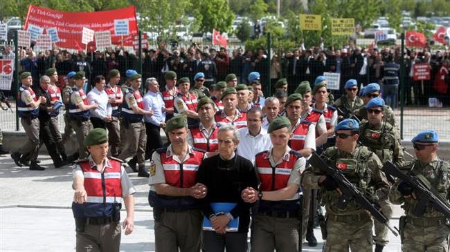 Turkey detains 85 military personnel over Gulen ties