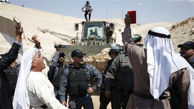 'Zionist supremacists enslaving Palestinian people’