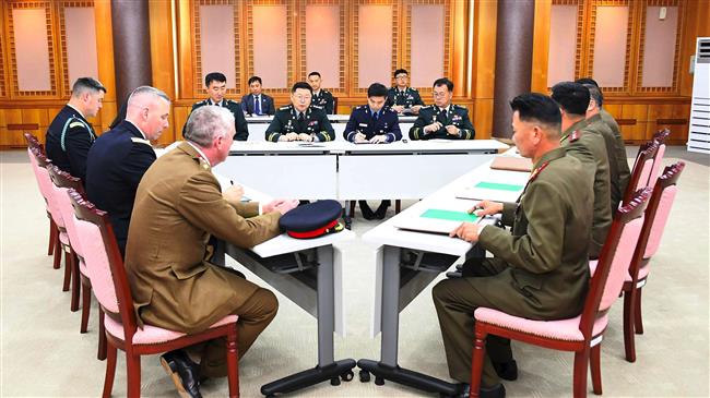 Koreas, UN agree to remove weapons from common border 