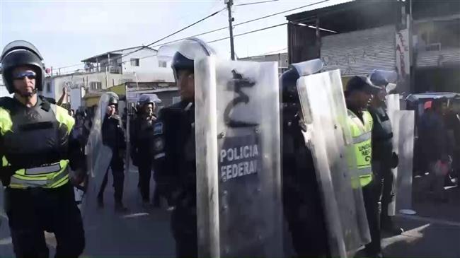 Mexico: Migrant caravan escorted back to shelters