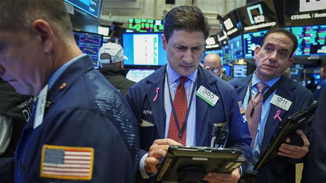 Government shutdown compounds risks for US economy  