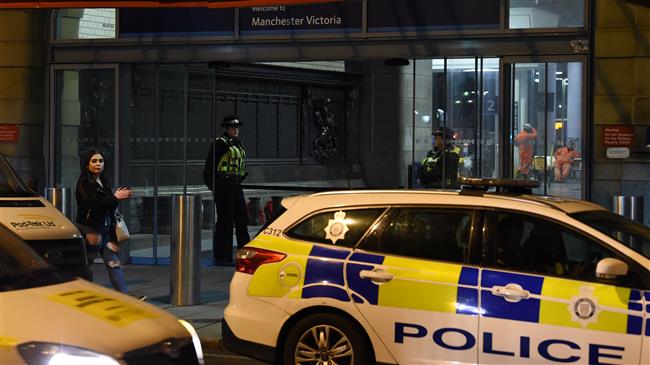 Three injured after being knifed in Manchester