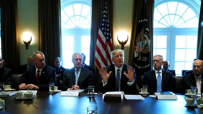Trump gives in to calls to slow down Syria troop pullout