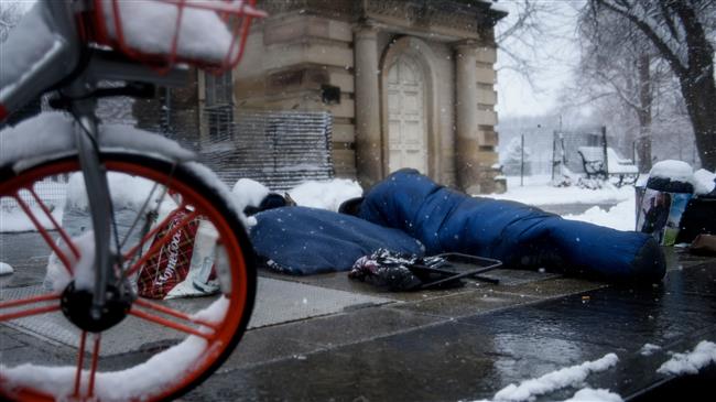 'Life-threatening' cold sets in across much of US