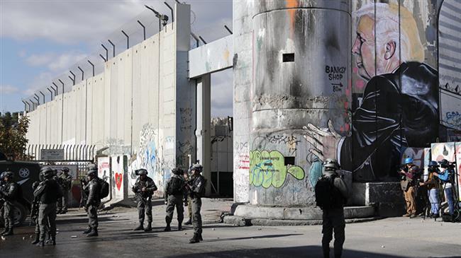 Trump invokes Israeli wall to justify border barrier