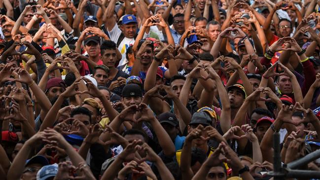 Venezuela: Journalists slam media coverage of developments  