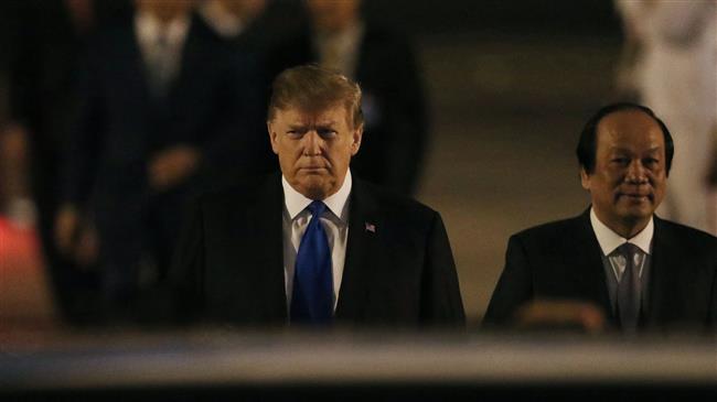 White House press corps removed from Kim hotel