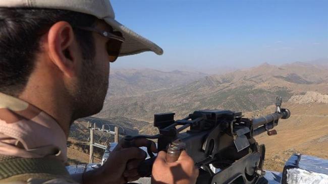 Iranian border guard killed in clash with armed bandits