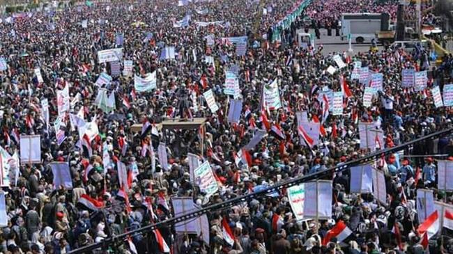 Yemenis mark anniv. of Saudi war with mass rallies