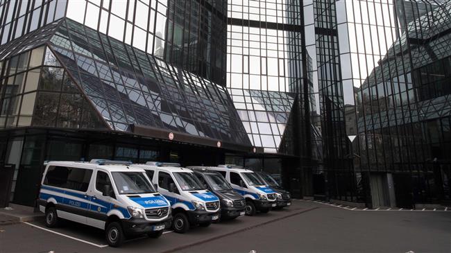 Deutsche Bank offers Trump records for probe