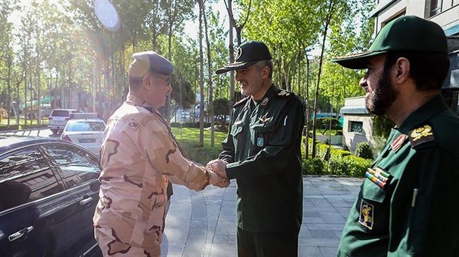 Iran ready to reinforce Iraqi defenses: IRGC cmdr.