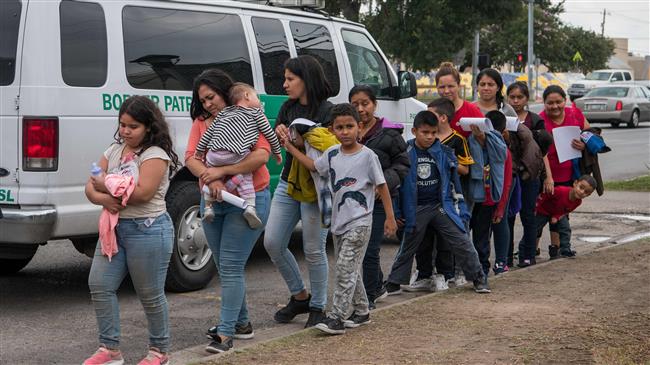 Rights groups sue Trump admin. over new anti-asylum rule