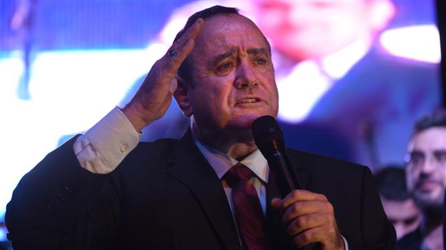 Guatemala president-elect to change Trump migrant deal 