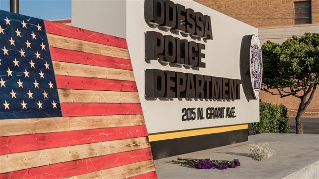 Texas shooter called cops before rampage