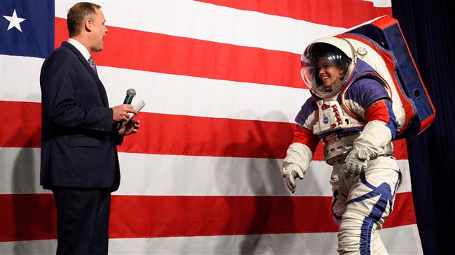 NASA wants intl. partners to go to Moon too