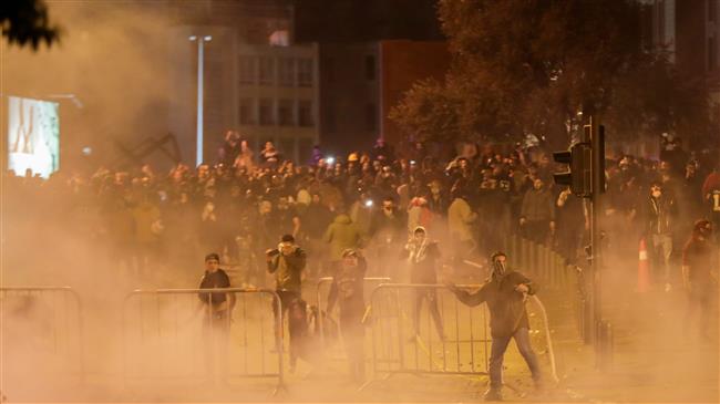 14 injured in police crackdown on Lebanese protesters