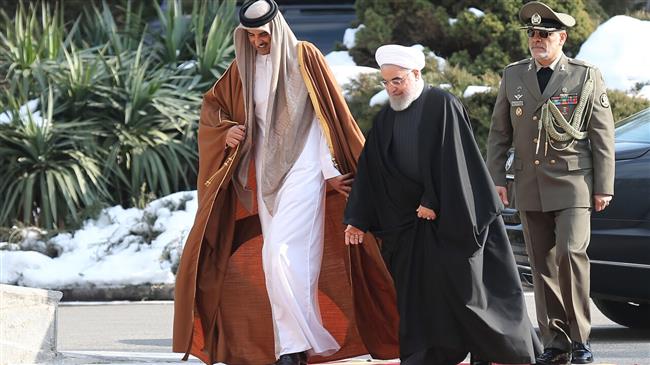 Qatari emir in Tehran to boost ties, discuss latest developments  