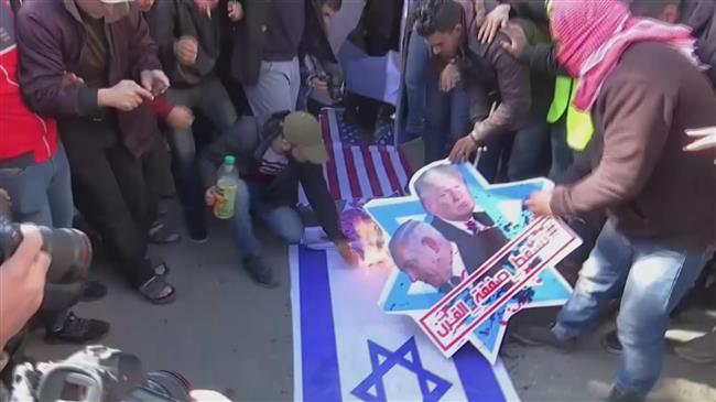 London protesters denounce Trump peace plan