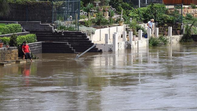 Heavy rain causes flooding in drought-stricken Australia